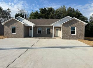336 Three Brothers Way #B, Portland, TN 37148