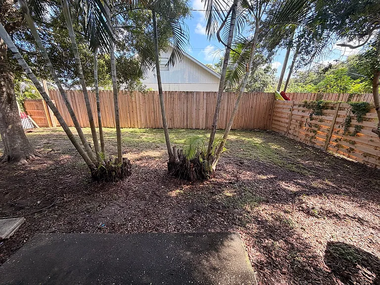 3109 Elmer St — Photo 17