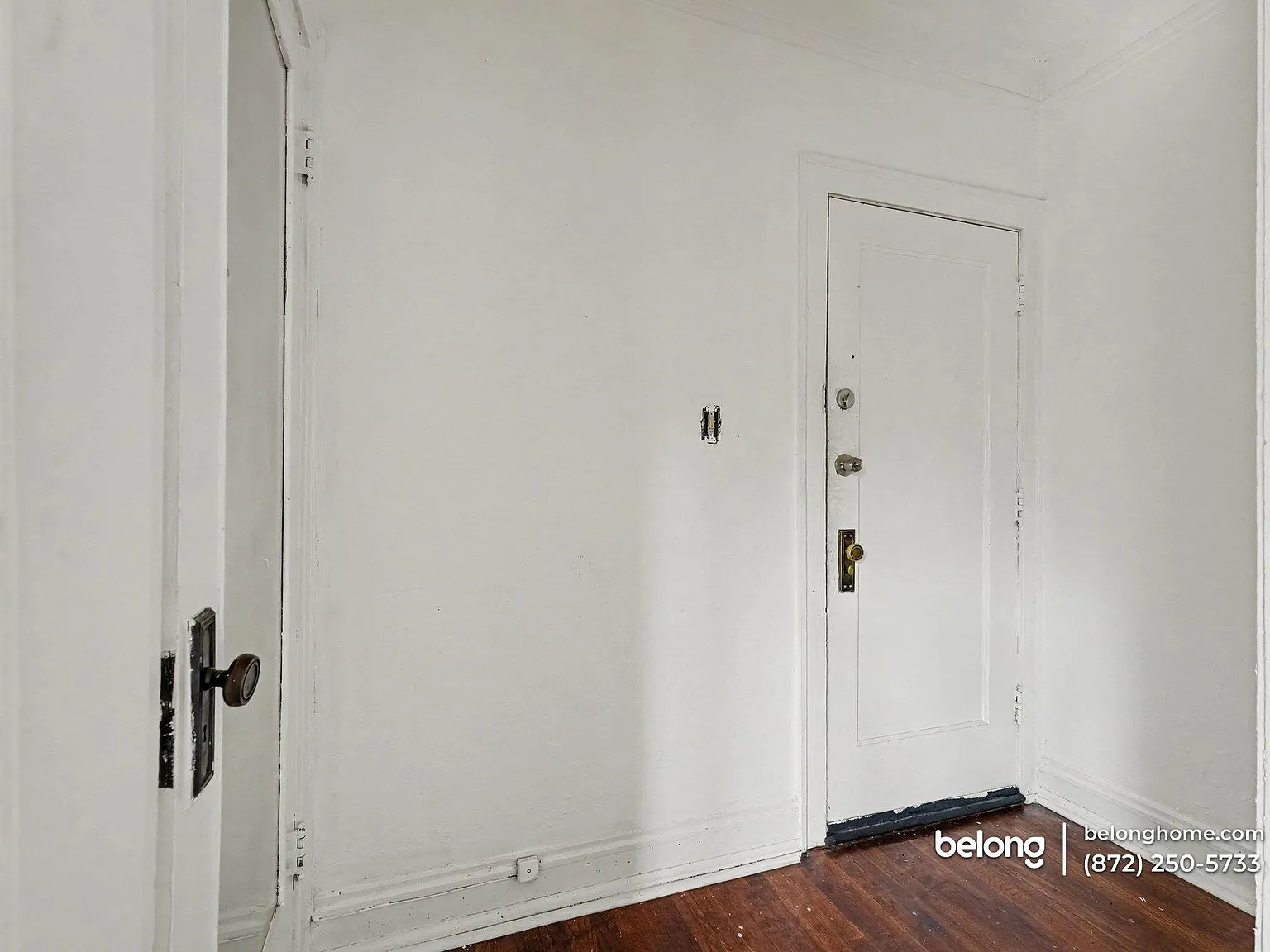 2 bed, 1.0 bath, 950 sqft, $1,399 — Photo 2
