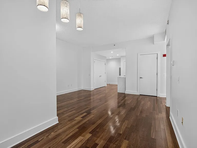 159 2nd St #304 — Photo 18