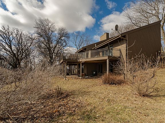 4th image of 1318 21st Ave NE