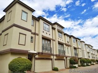 8814 Lakeshore Bend Dr, Houston, TX 77080