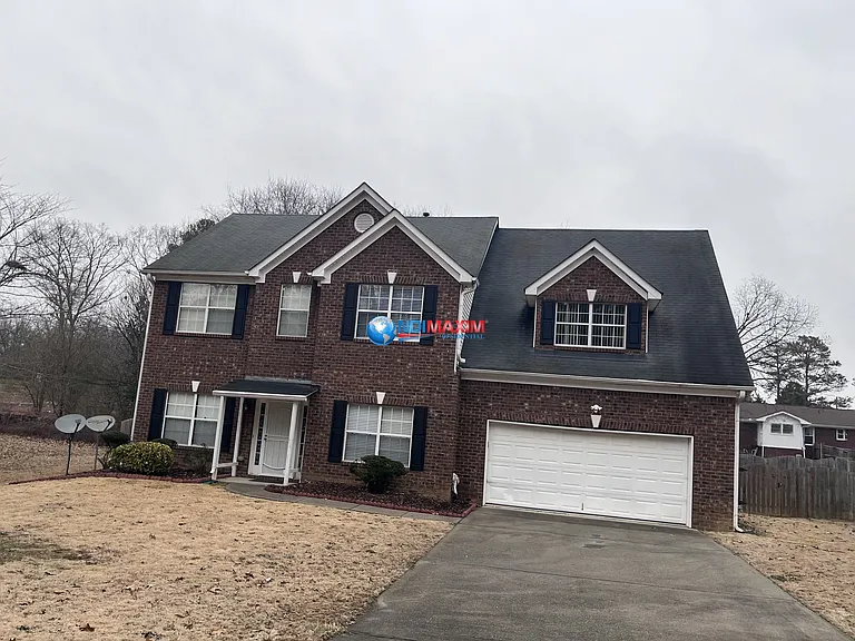 4066 Parkway Cir — Photo 1