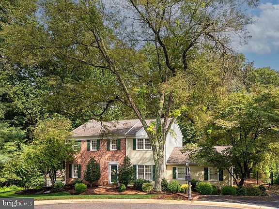 2nd image of 28 Patriot Ln