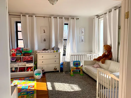 Rented by Vass Stevens Group | media 26