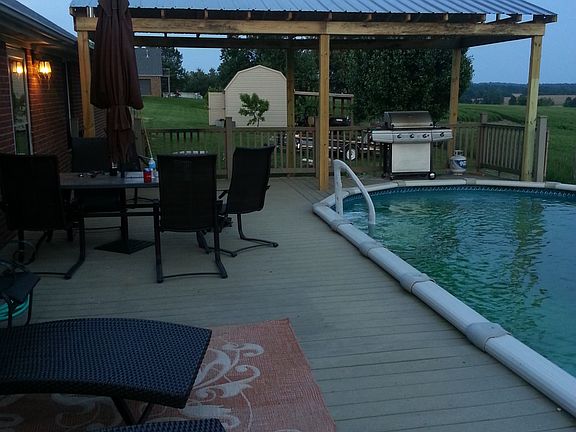 Pool deck