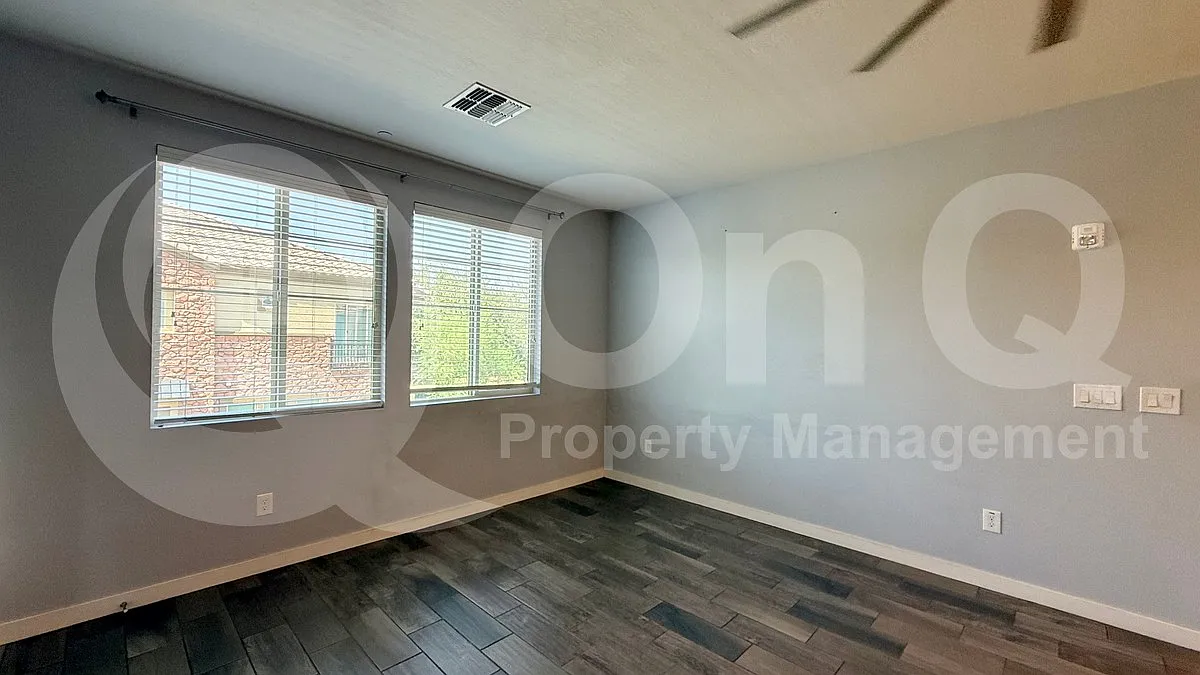 2 bed, 2.0 bath, $1,900 — Photo 3