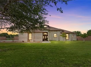 1449 W Nelson Ave, Aransas Pass, TX 78336