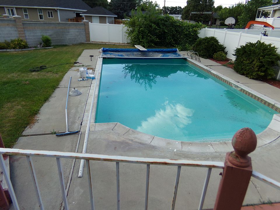 1st image of 4851 Hidden Cove Cir
