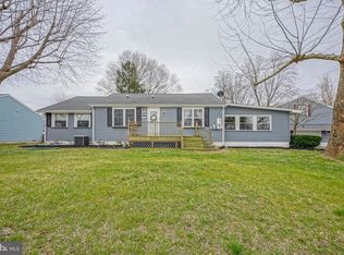 192 Salem Dr, Pennsville, NJ 08070