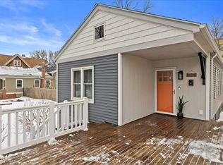 1608 N Astor St, Milwaukee, WI 53202