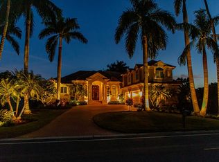 146 18th Ave S, Naples, FL 34102