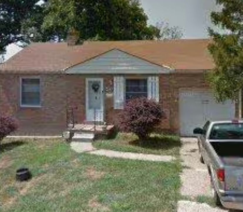 1st image of 4731 Hatz St
