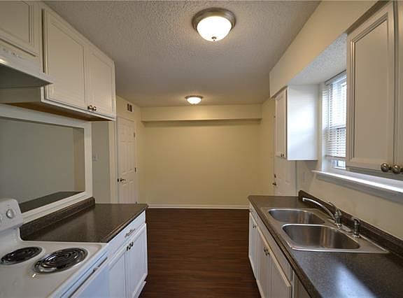 4th image of 112 Woodland Dr