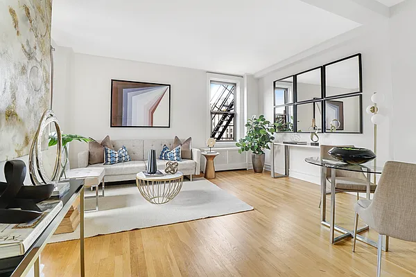 Sold by Compass | media 3