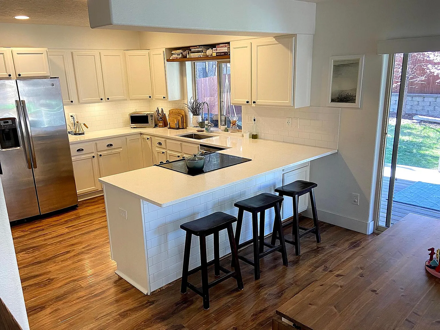 2605 NE Longfellow Ct — Photo 4