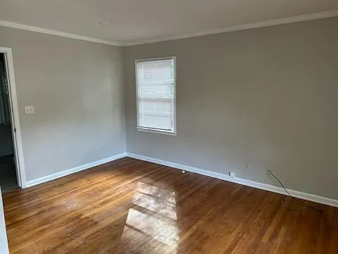 2446 Susan Ln SW — Photo 3