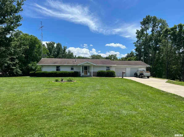 1985 Ladue Rd, Jacksonville, IL 62650