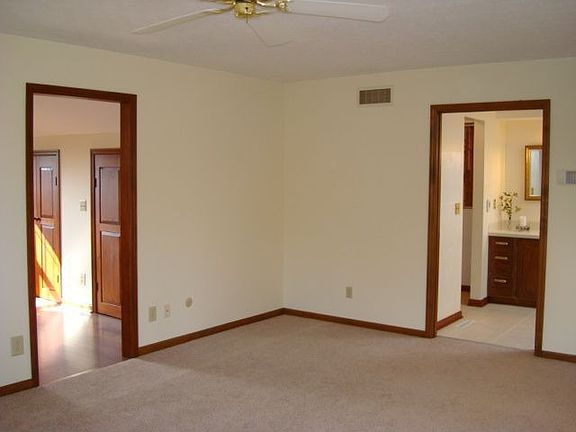 4th image of 1770 Hawthorne Pkwy