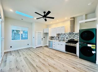 510 E Oak Ave #1/4, El Segundo, CA 90245