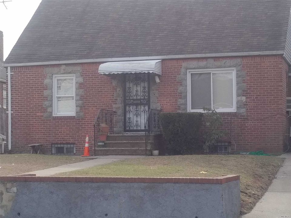 1st image of 216-12 120th Ave