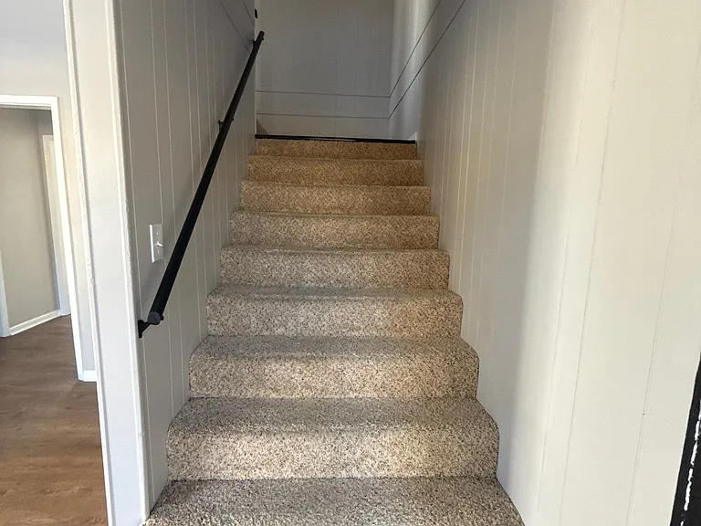 254 Lake Dr #1 — Photo 6