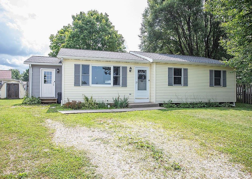 1st image of 11161 Alder Ct