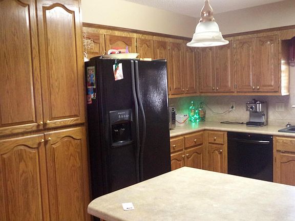 5th image of 1004 Nightingale Ln