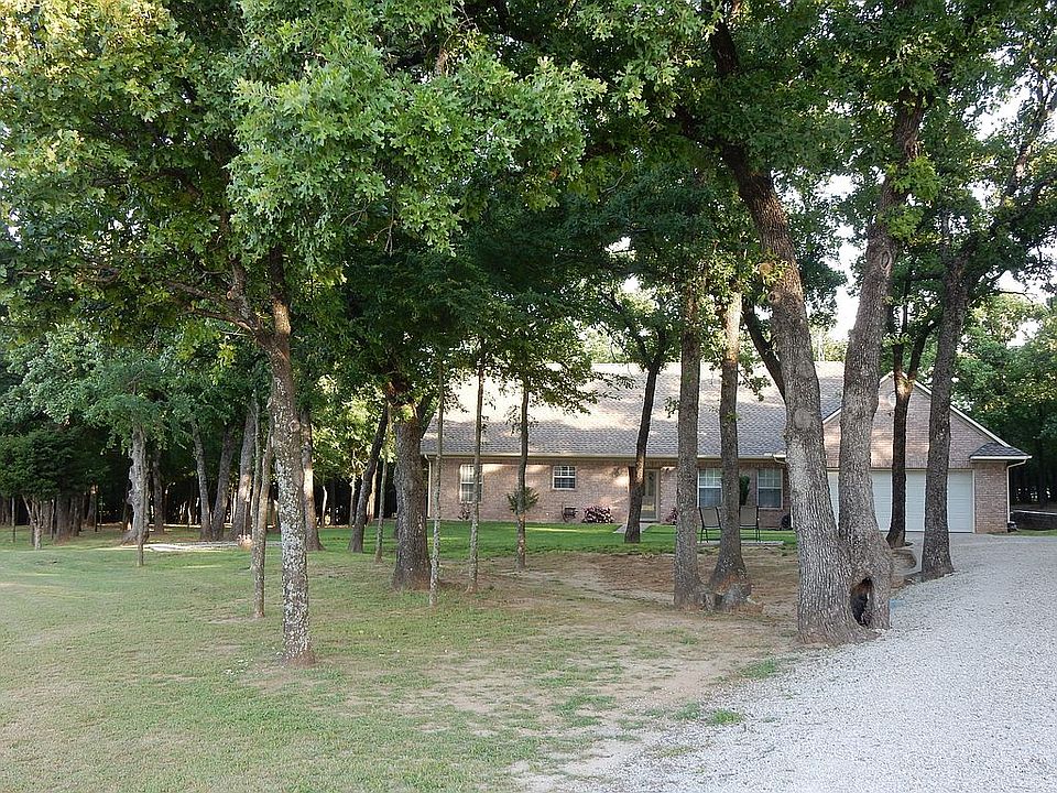 1st image of 4874 Glen Oaks Cir