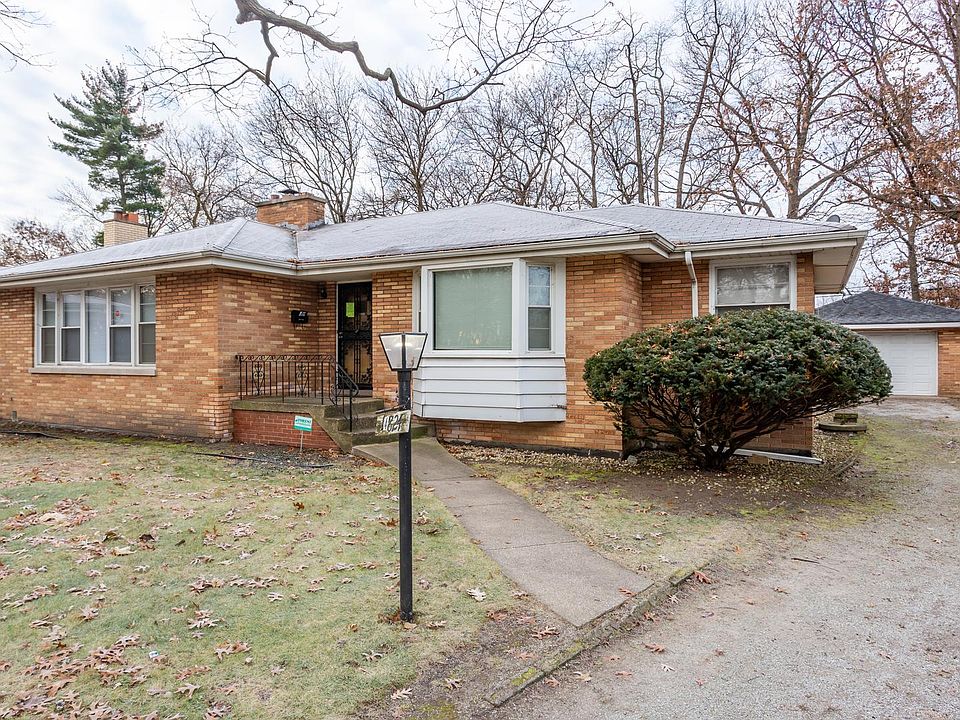 1st image of 14824 Woodlawn Ave