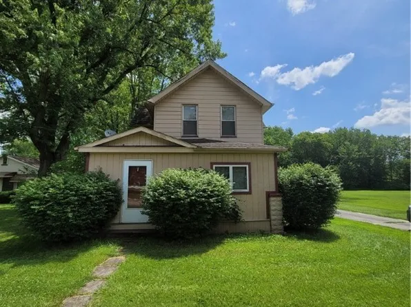 145 North Rd, Niles, OH 44446