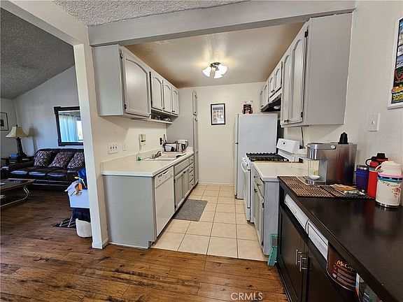 5th image of 20545 S Vermont Ave Unit 2