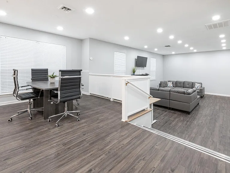 The Cove Apartment Homes — Photo 35