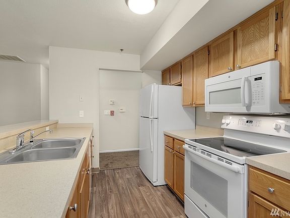 3rd image of 901 E Marine View Dr Unit 307