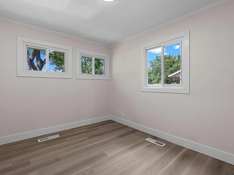 3722 Ark Ave — Photo 18