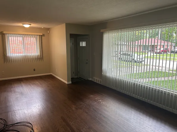 14640 Pearson St, Oak Park, MI 48237