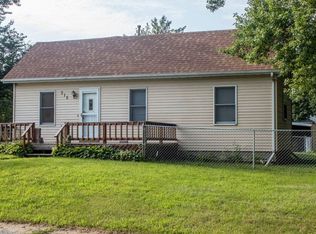 315 W Prospect St, Clarksville, IA 50619