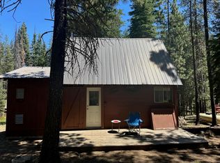 17 Feather River Dr, Chester, CA 96020