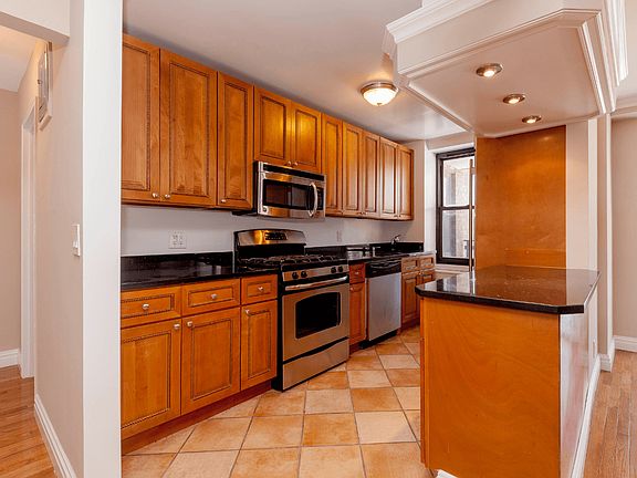 2nd image of 788 Columbus Ave APT 9G
