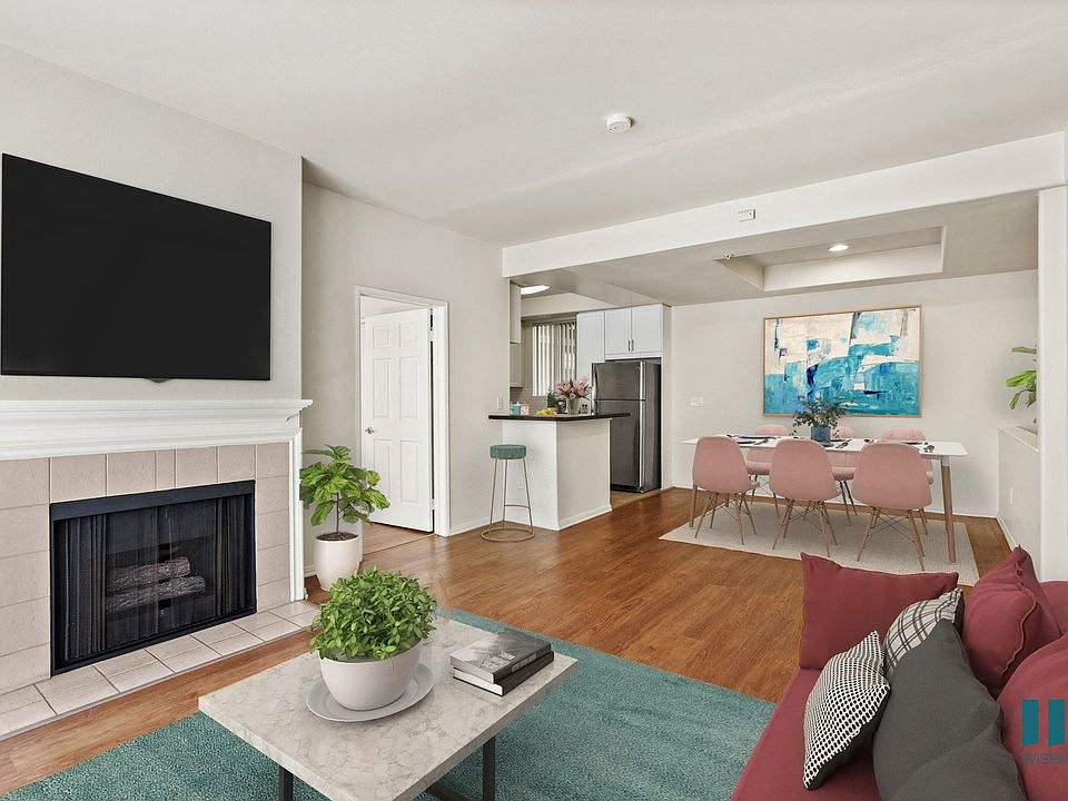 Open-Concept Kitchen, Dining, and Living Room Space