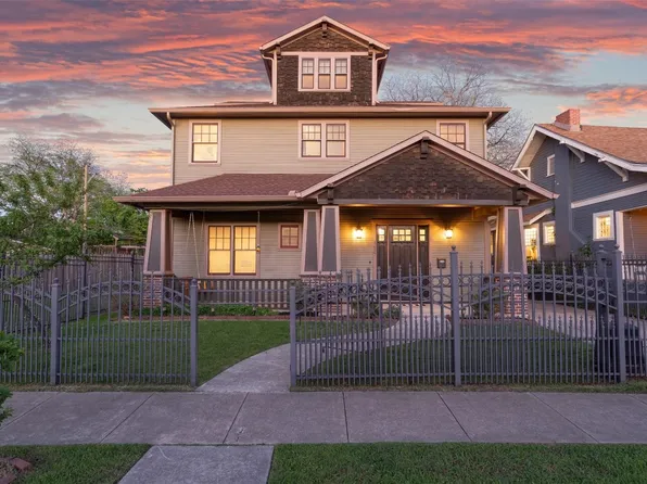 1637 S Adams St, Fort Worth, TX 76104