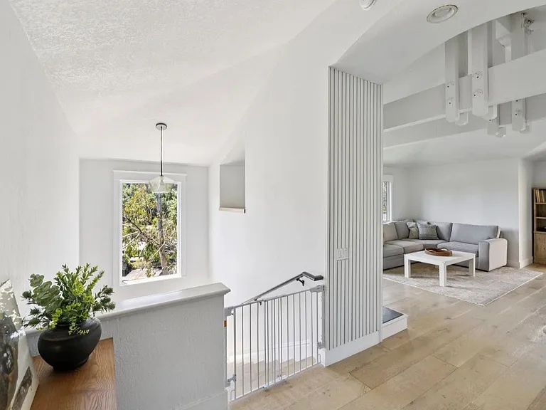 114 Bayo Vista Way — Photo 2