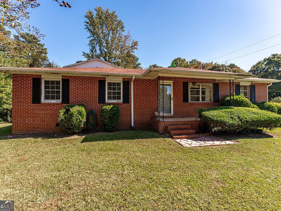 1st image of 3510 Karen Ln NW