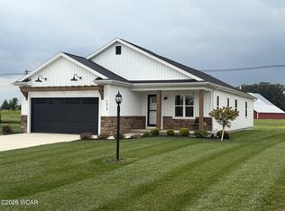 1419 Madison Pl, Wapakoneta, OH 45895