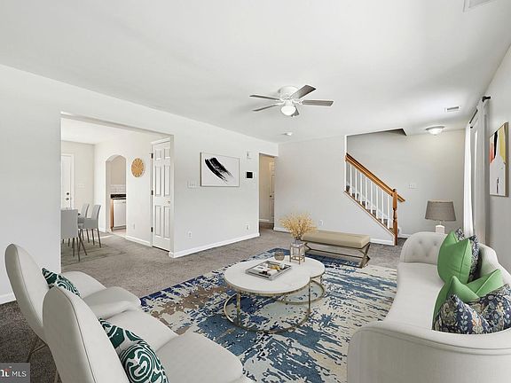3rd image of 41 Morningstar Dr