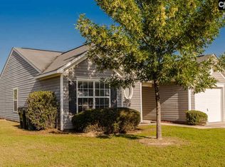 109 Crimson Oak Dr, Lexington, SC 29072