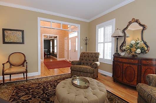 3rd image of 5 Balsam Cir