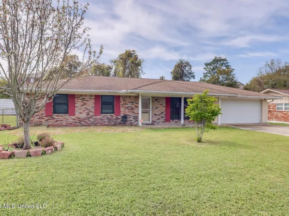 2185 Floyd Dr, Biloxi, MS 39531