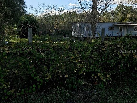 2nd image of 2429 State Road 33