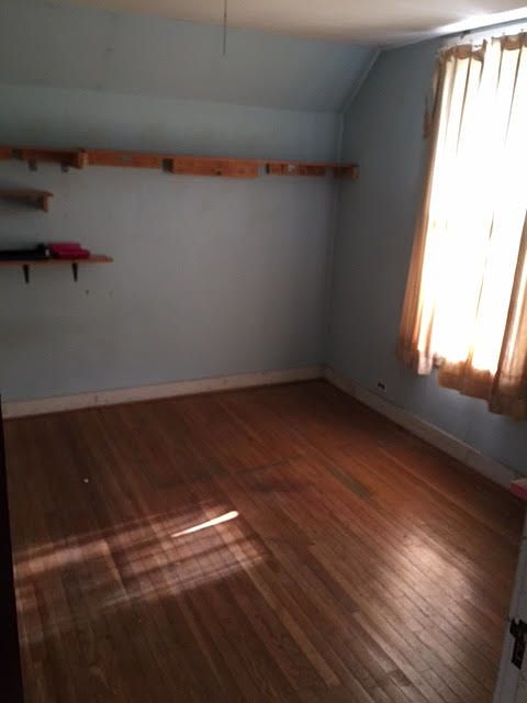 2nd image of 272 Hazelwood Ave